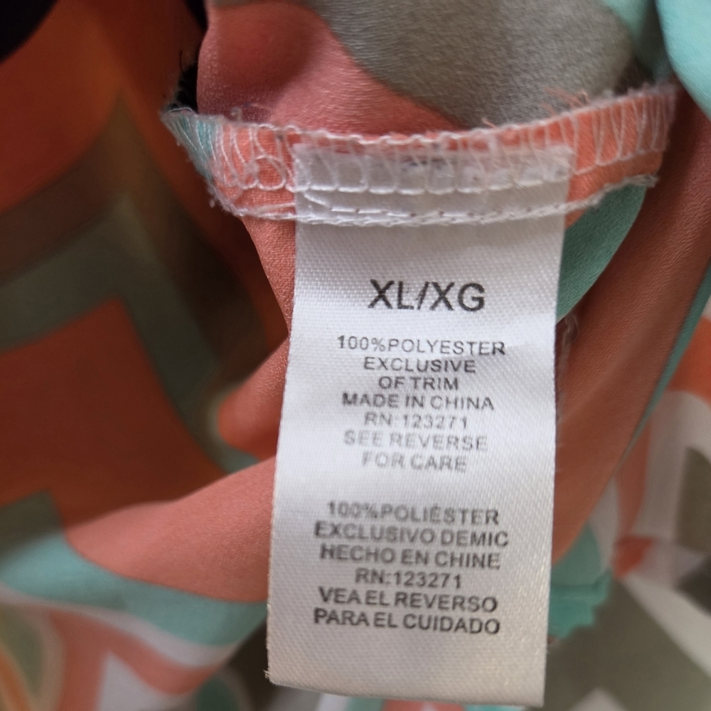 Wishful Park Chevron Print Blouse in Peach/Teal/Navy, 3/4 Sleeves, Size XL - Picture 9 of 9